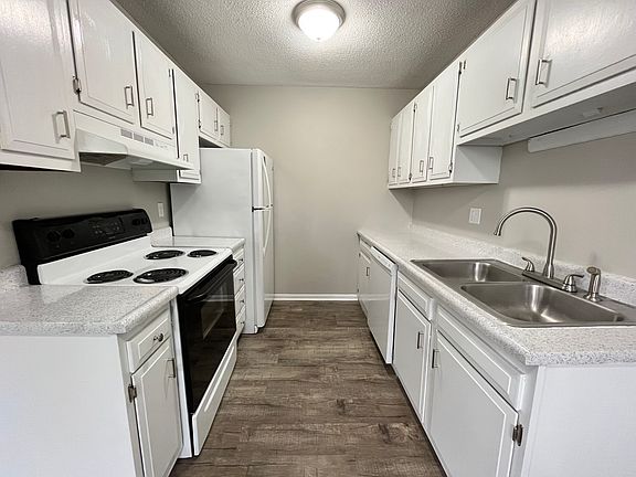 2nd image of 5004 Willoway Dr #1-36