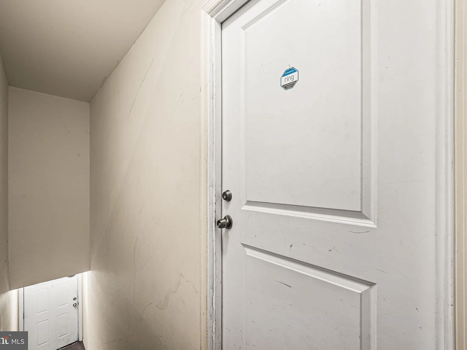 5 bed, 3.5 bath, 1555 sqft, $2,250 — Photo 4