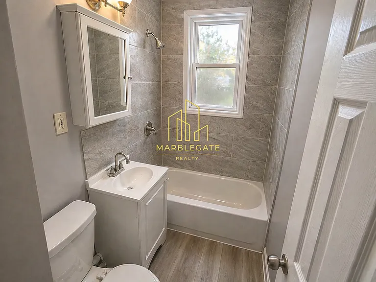 381 Central Ave #11B — Photo 4