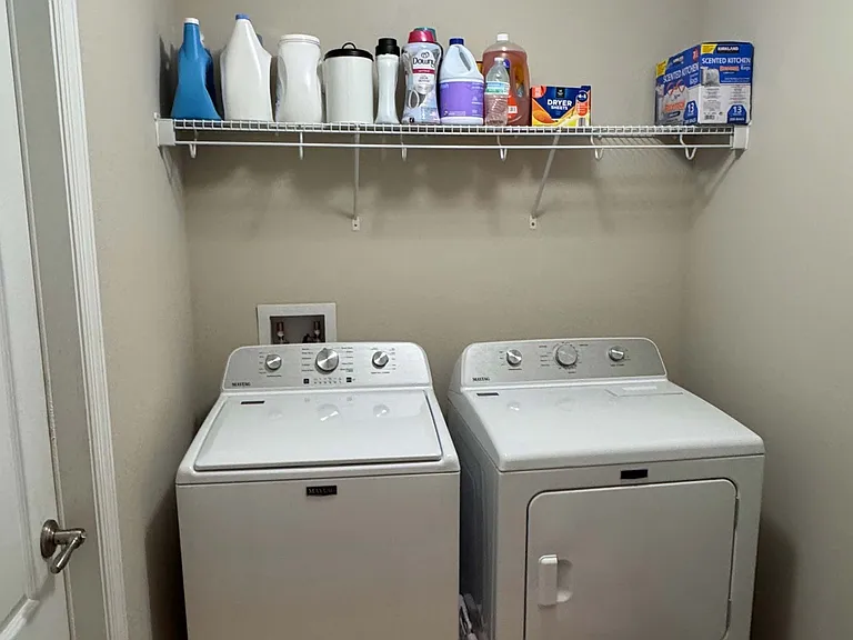 172 Linder Dr — Photo 36