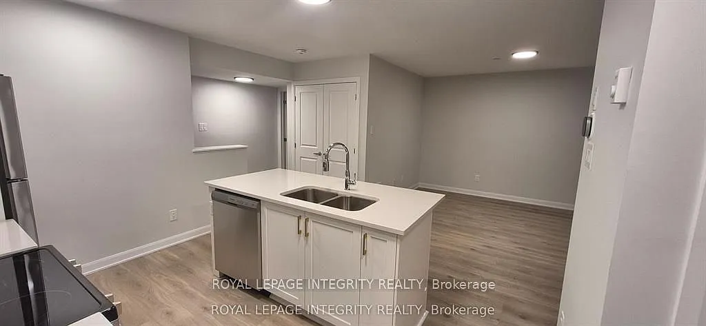 2 bed, $2,100 — Photo 4