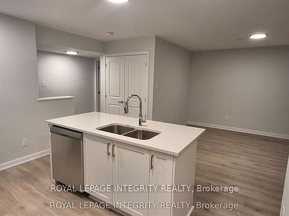 4th image of 401 Glenroy Gilbert Dr #8