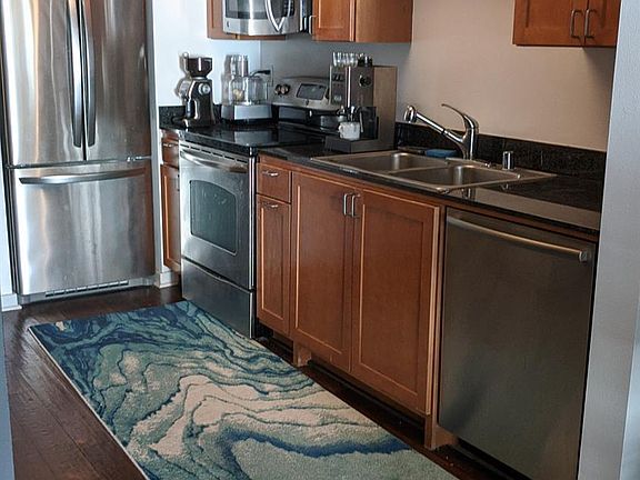 5th image of 888 7th St Unit 245