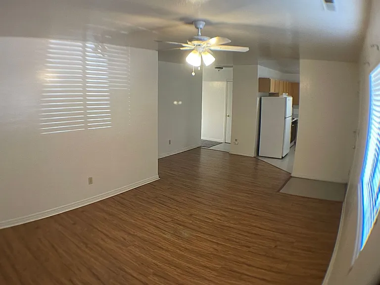 1728 N West St #B — Photo 8