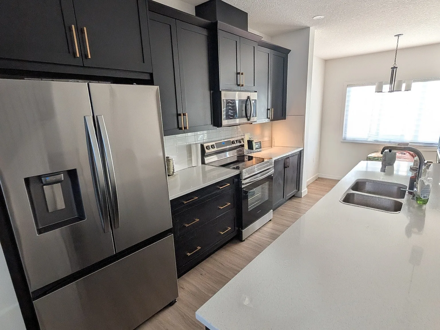 57 Silverton Glen Gate — Photo 4