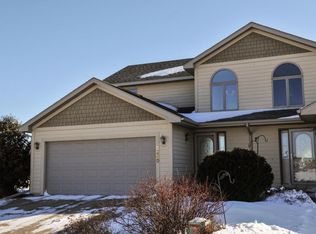 2560 Superior Ln NW, Rochester, MN 55901