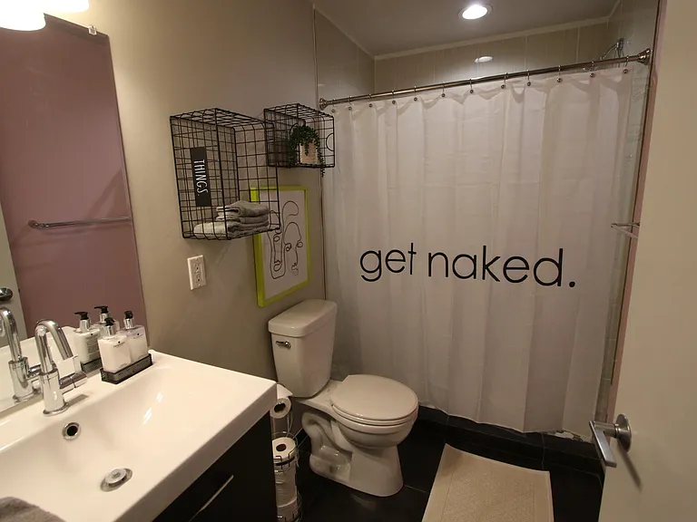 709 Jackson Ave #201 — Photo 5