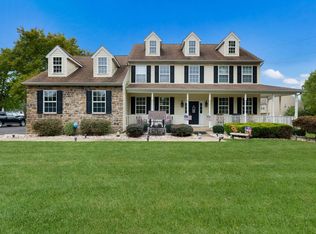 10 E Bristol Rd, Warminster, PA 18974