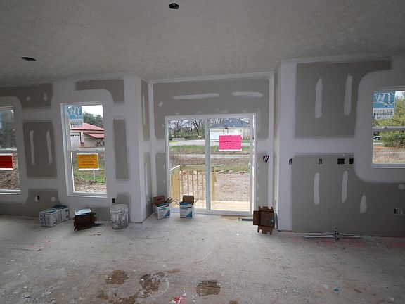 4th image of 4589 Morbitzer Ln