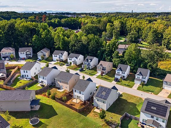 5th image of 645 Millsgate Cir