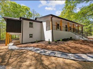 350 Pine Shadows Dr, Dallas, GA 30157