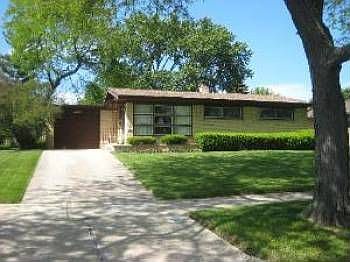 1st image of 2306 9th Pkwy