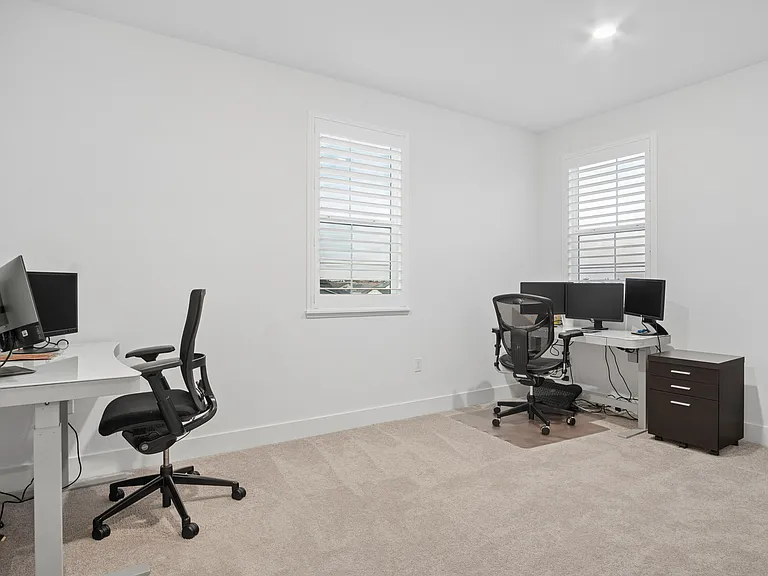 8596 Yari Way — Photo 30