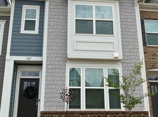 307 Daystrom Dr, Greer, SC 29651