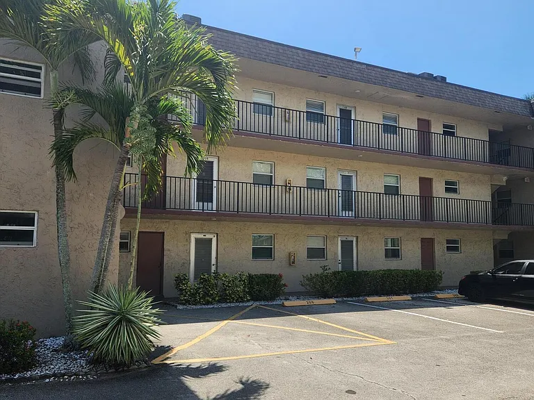705 Lori Dr #110 — Photo 1