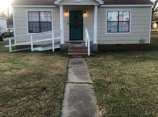 1911 Spruce St, Greenville, MS 38703