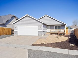3216 NE Stonebrook Dr, Bend, OR 97701