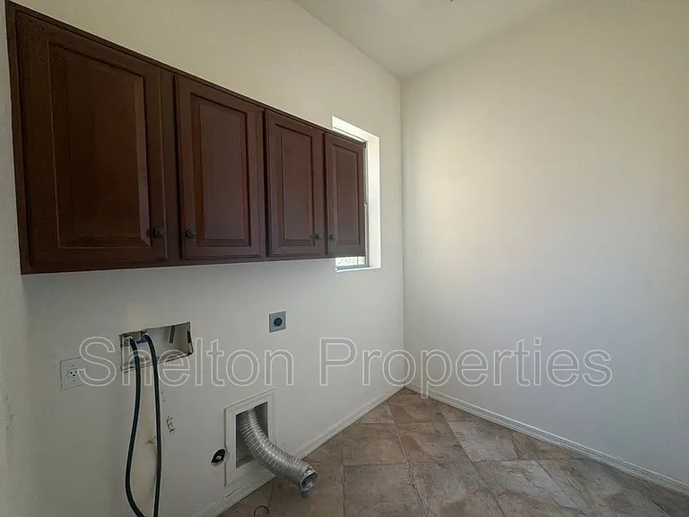 25207 W Centre Ave — Photo 3