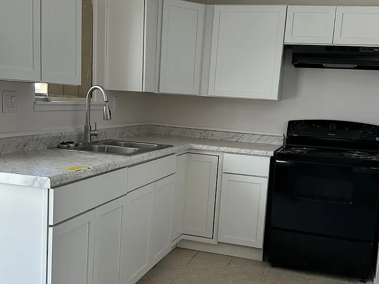 Hidden Village TownHomes — Photo 14