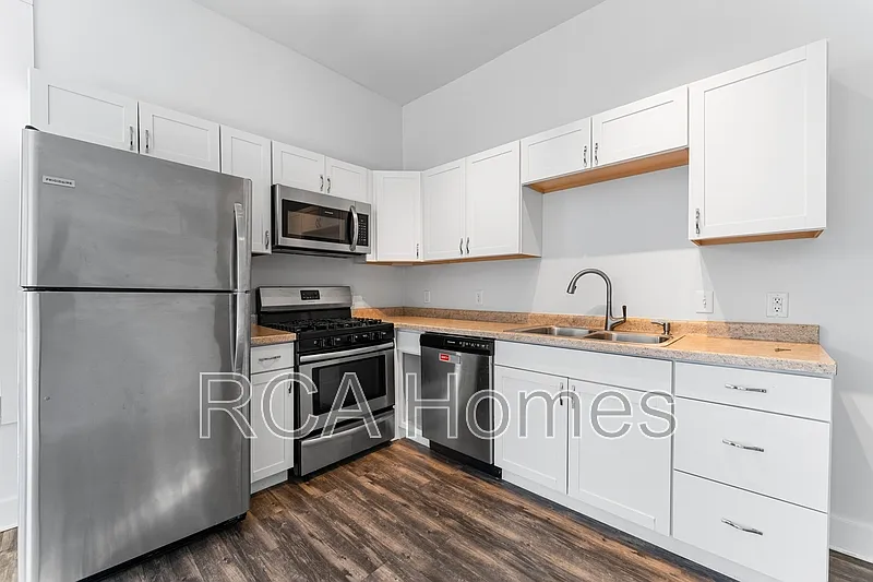 2 bed, 2.0 bath, 1000 sqft, $1,650 — Photo 3