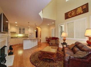 2807 E Bainbridge Rd, San Diego, CA 92106