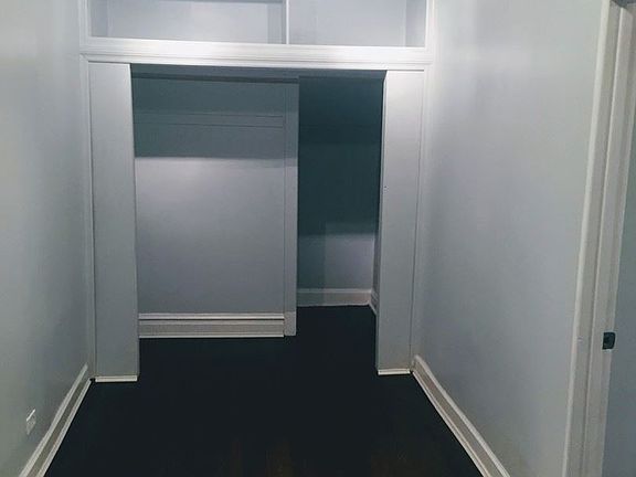 5th image of 518 N Ashland Ave APT 2