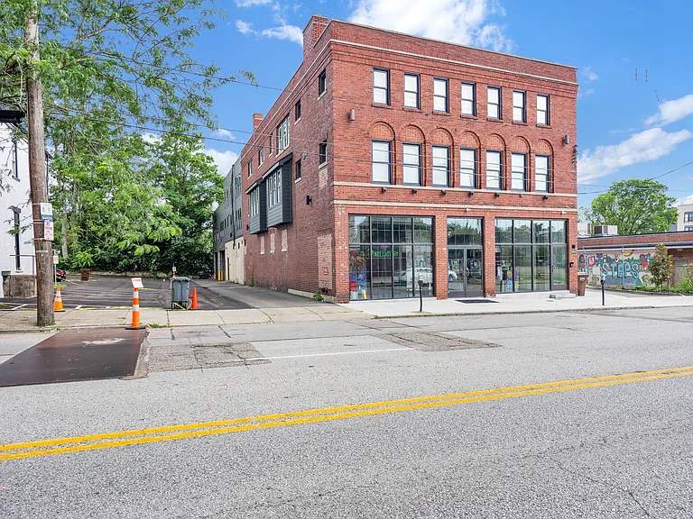 6011 Madison Rd — Photo 25