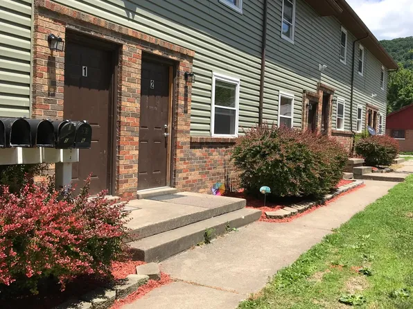 8718 Maryland Ave #1, Charleston, WV 25315