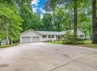 206 Terrace Ln, Simpsonville, SC 29681