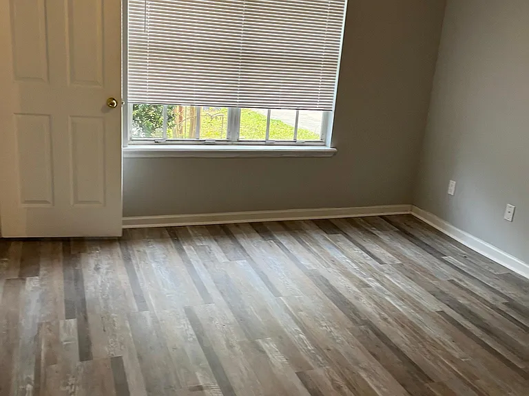 3975 Gaffney Loop — Photo 11