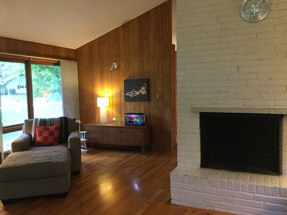 Living Room with Fireplace