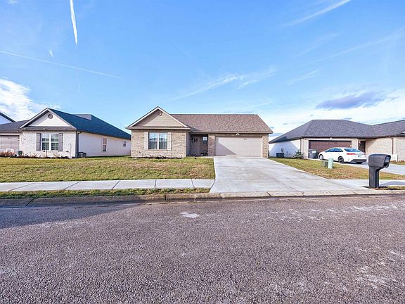 3rd image of 7819 Teal Ct