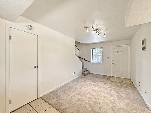 4th image of 6036 Estelle St #3