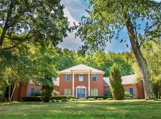 2130 Oak Haven Ct, Hermitage, PA 16148