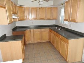 3rd image of 22316 SE 59th Pl