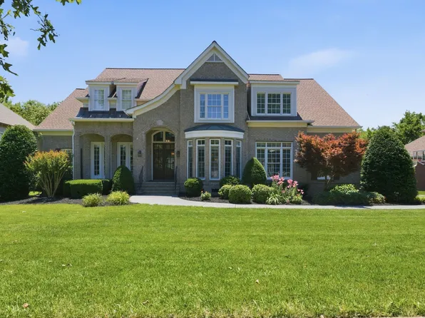 1728 Surrey Dr, Brentwood, TN 37027