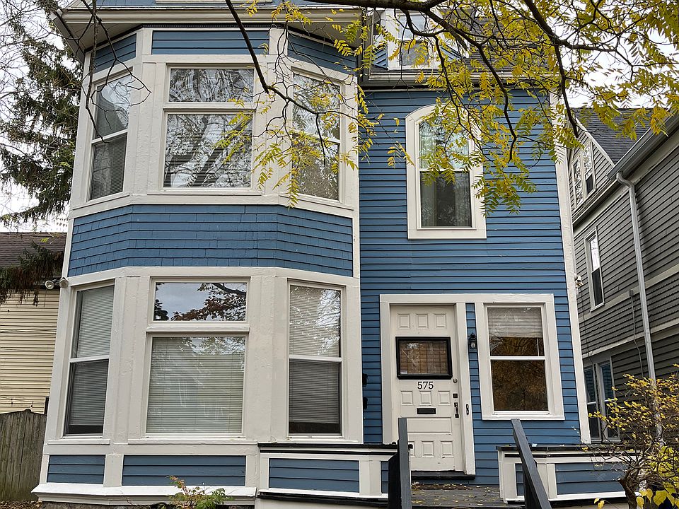 1st image of 575 Auburn Ave #U