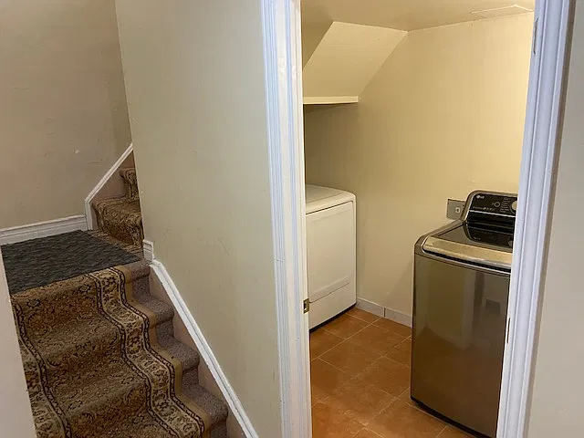 Glen Erin Dr, Mississauga — Photo 3