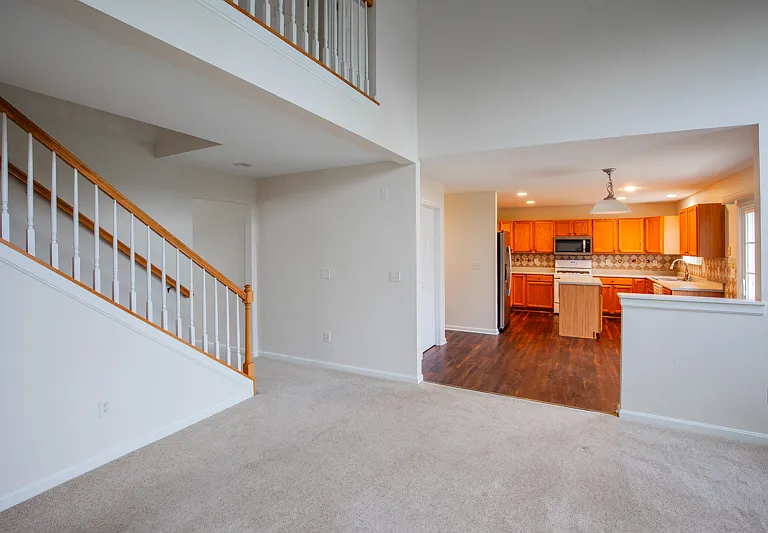 7763 Hunters Trl — Photo 6