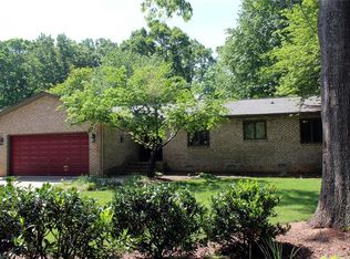 2113 Kello Dr, Greensboro, NC 27455
