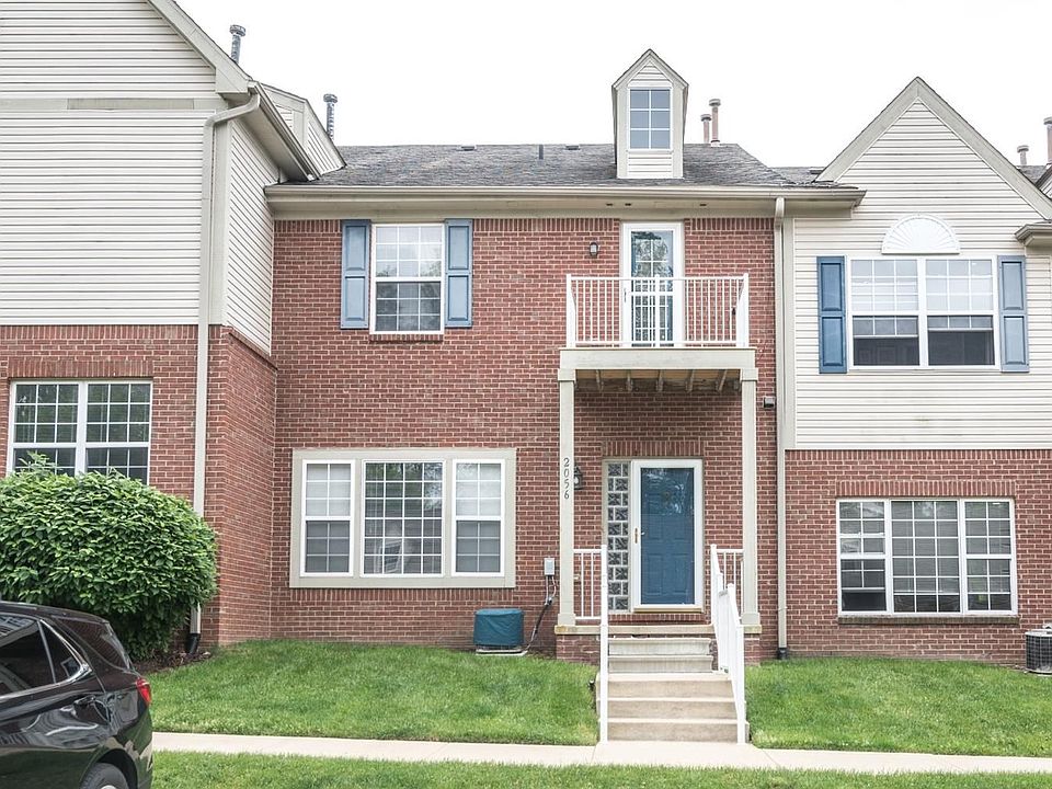 1st image of 2056 Cloverly Ln