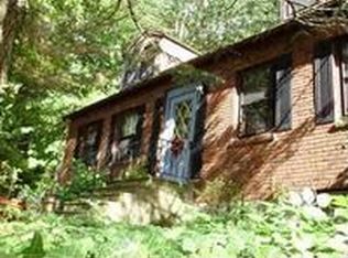 196 State Farm Rd, Voorheesville, NY 12186