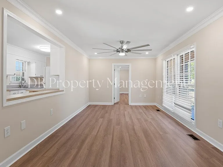 11335 Carolina Ave — Photo 7