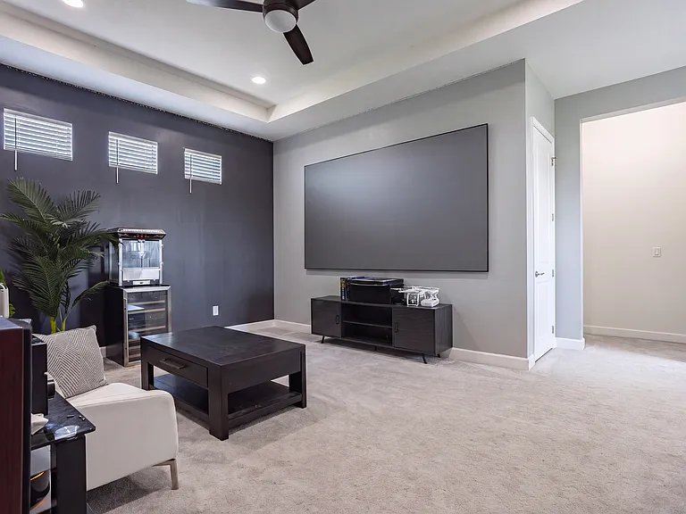 5850 Whippoorwill Cir — Photo 26