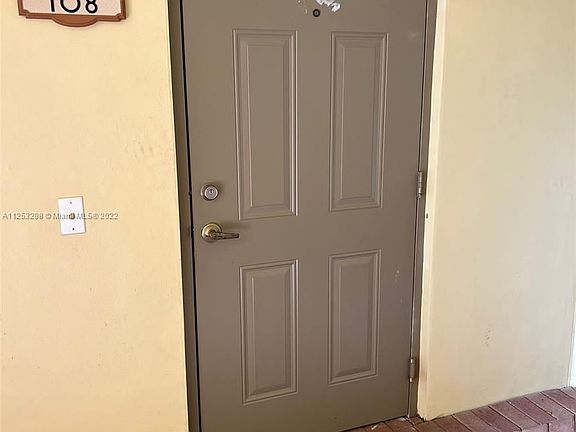 4th image of 8900 NW 107th Ct #1083