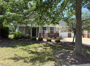 8632 Alexandra Dr #9A, North Royalton, OH 44133