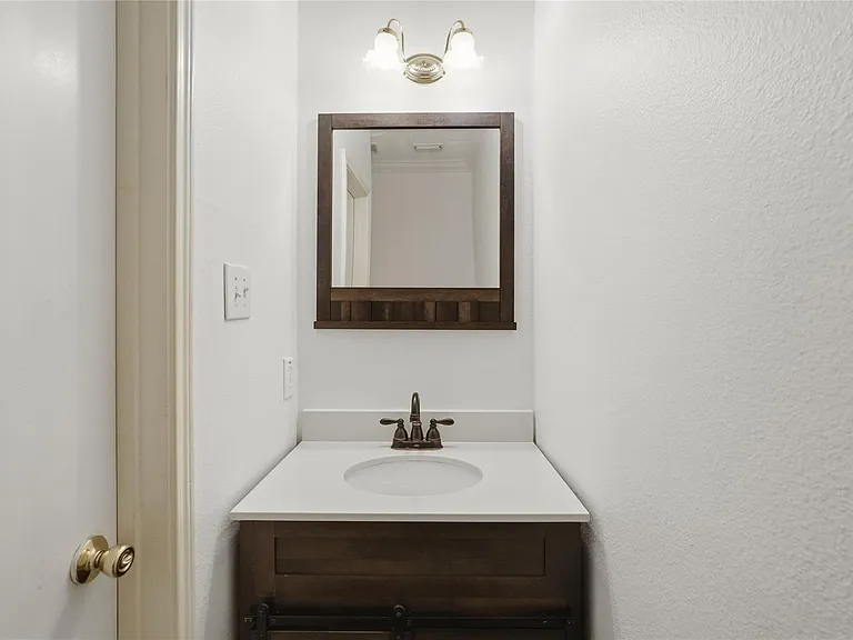 15106 Turphin Way — Photo 14