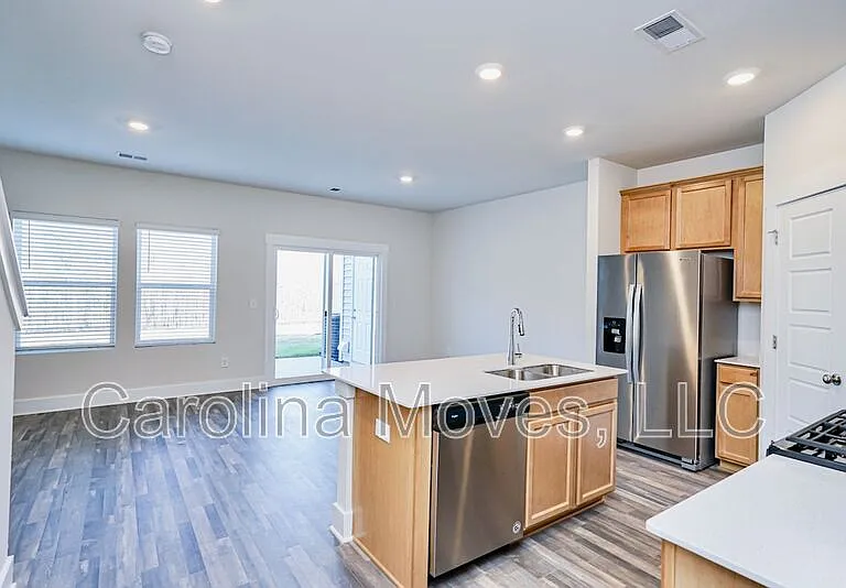 603 Purteview Pl — Photo 4