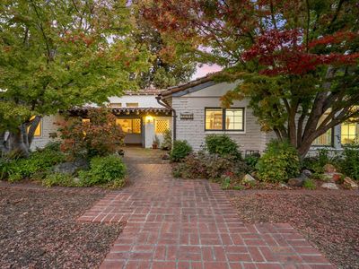 3691 Laguna Ave, Palo Alto, CA, 94306