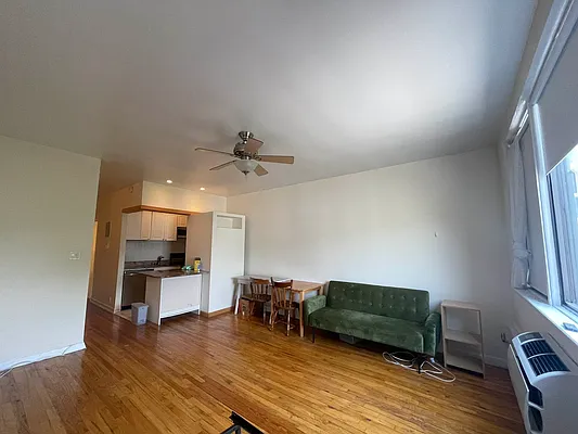 Rented by Limestone Realty Bklyn, LLC | media 11
